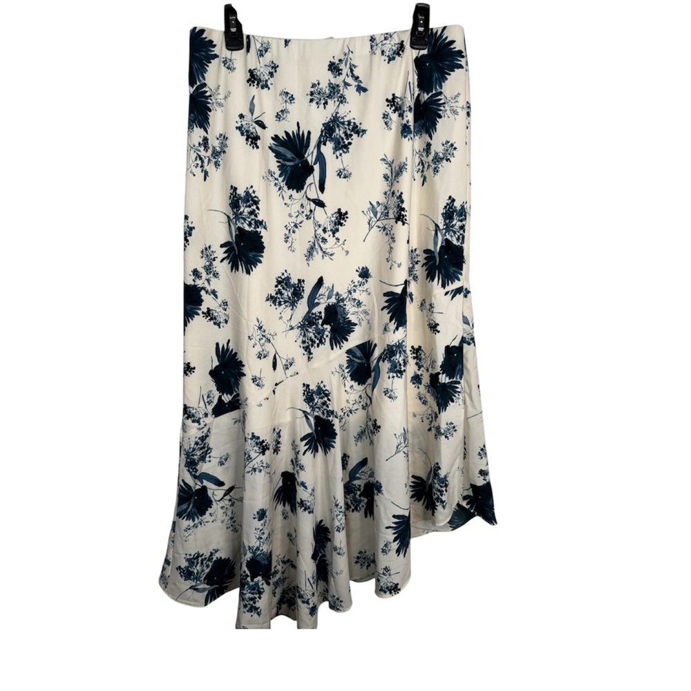 Abercrombie & Fitch Navy Floral A-Line Skirt